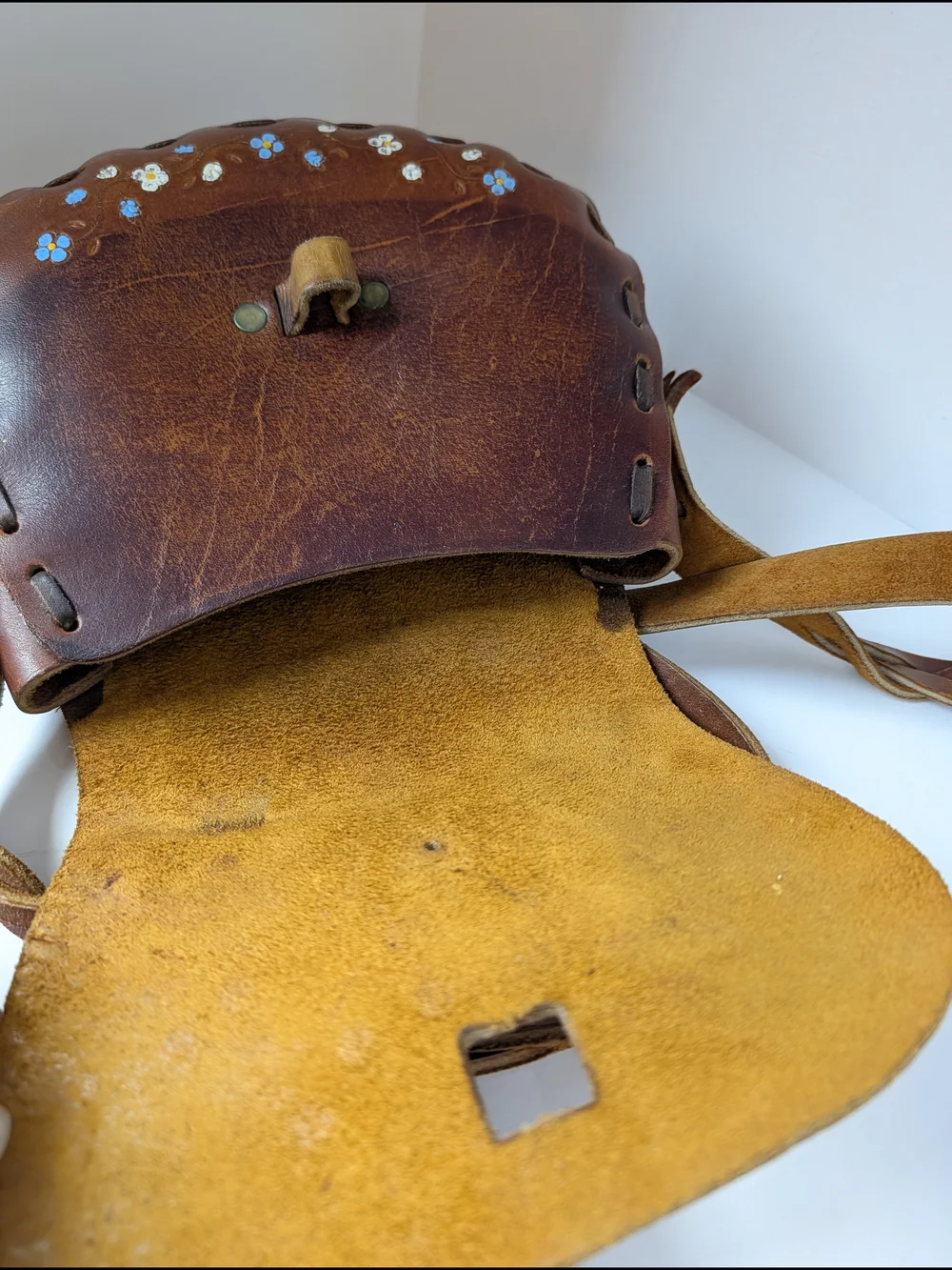 Sold! 70s Vintage Brown Leather Crossbody Bag with Floral Accents